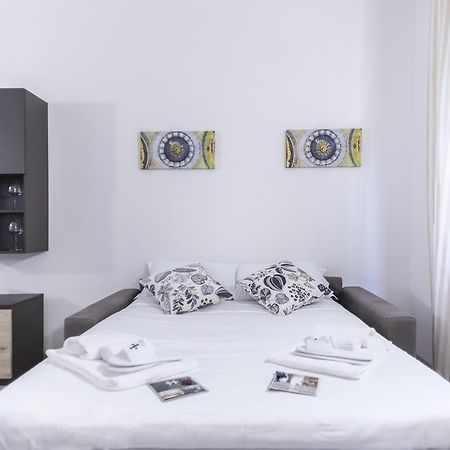 Hemeras Boutique Homes - City Center Design Flats Milano Dış mekan fotoğraf